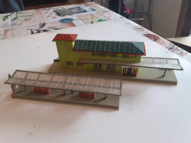 POLA FALLER, TRAIN Électrique, Maquettes Gare Et Quai De Gare ,N,1/160
