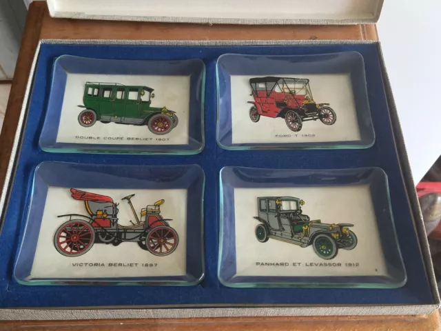 Rare Ancien joli lot de 4 coupelles ramasse monnaie en verre voiture ancienne