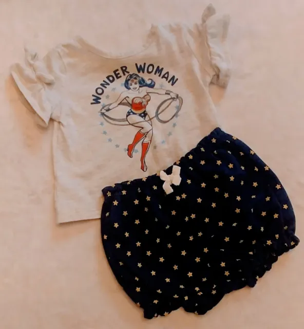 Wonder Woman Superhero baby girl Short Sleeve shirt and bloomer shorts 0-3 month