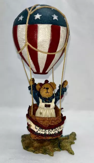 Boyds Bear Betsy B Bearamerica CELEBRATE AMERICA Figurine Hot Air Balloon 2002