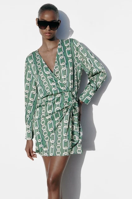 green emerald velvet dress Zara Green silky Pattern dress Evening wrap style buckle L – Thrift Nature  Closet Ja main image 1