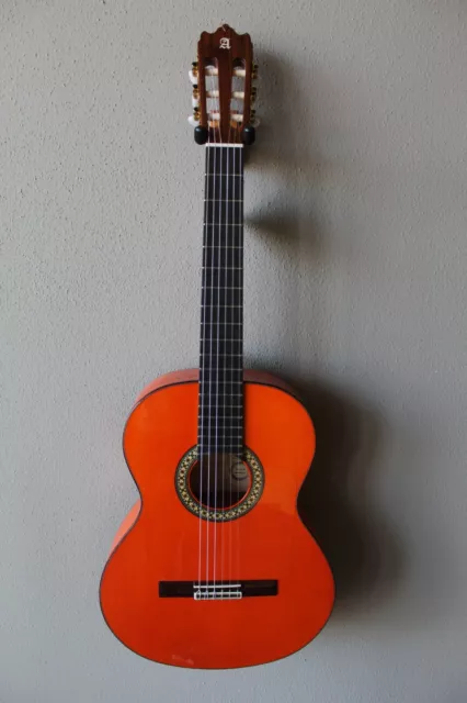 Alhambra 2f shop flamenco guitar