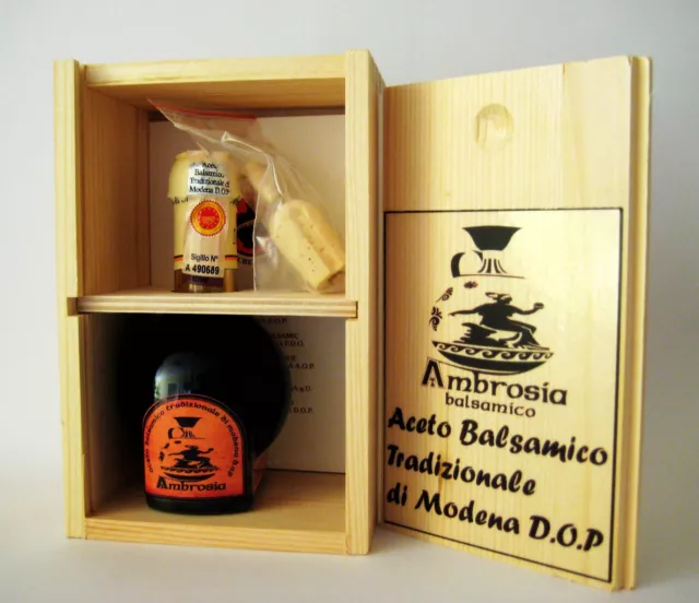 Aceto Balsamico Tradizionale aus Modena (12 Jahre) - Holzpaket + Essigausgießer