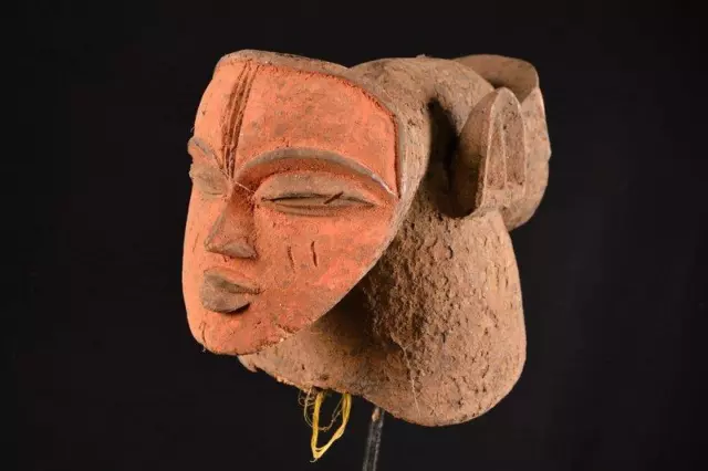 21336 African Old Mambila Helmet Mask/Helmet Mask Cameroon