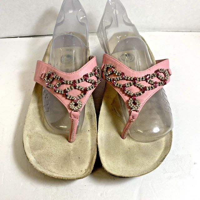 euroWellness balance sz 9/40 pink leather thong embellished with rhinestones