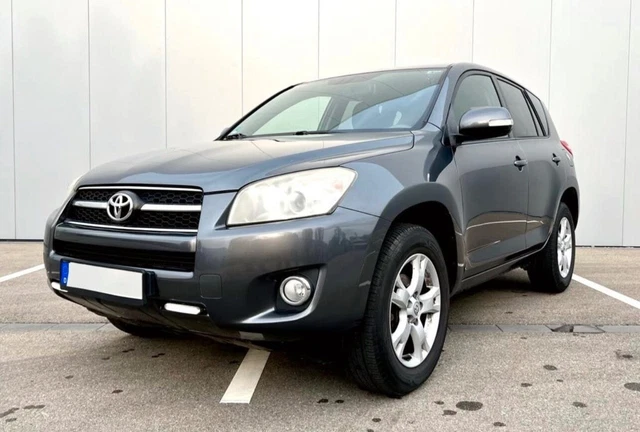 Toyota RAV 4 - 2,21 - D-4D