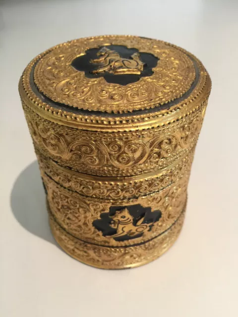 3 1/2 x 3 1/4 Asian Antique Burmese betel nut box, Kun it, Burma lacquerware