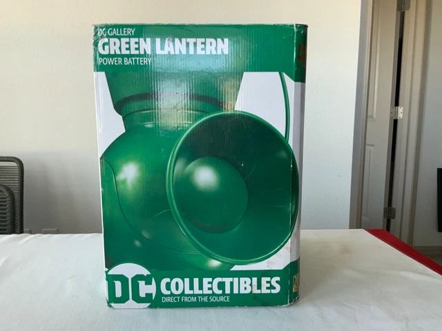 Green Lantern Power Battery & Ring Prop Replica MIOB