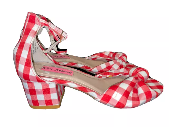 Betsey Johnson Ivee Gingham Fabric Ankle Strap Peeptoe Block Heel Sandals Size 6