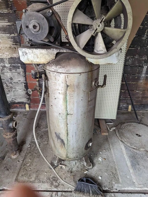Quincy 325 air compressor. They don't build them like this anymore