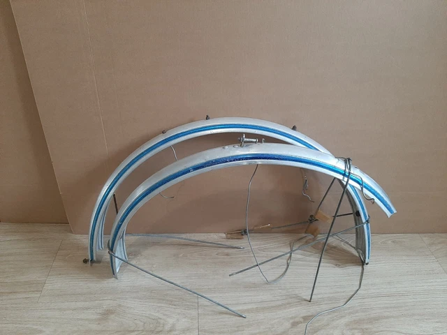 Garde-boue de 100 mm de large avec renforts 24 / 26 pouces, chromé | 386298