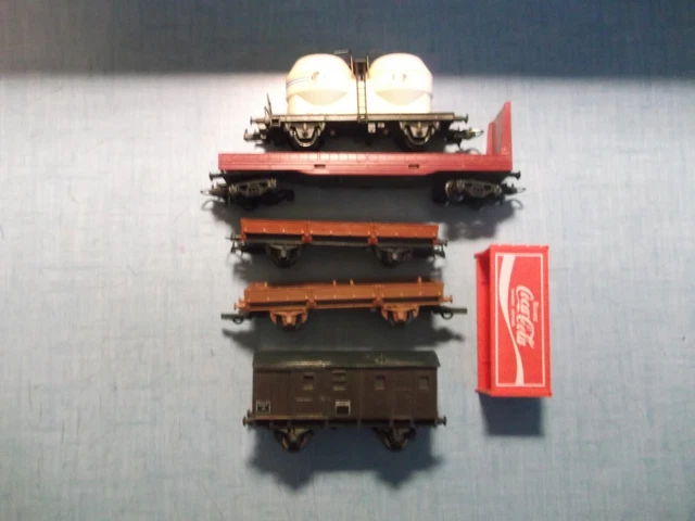 LOT DE MAQUETTES HO (Quai / Hangar / Poste aiguillage) EUR 13,00