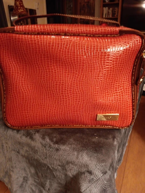 Samantha Brown Crocodile Embossed Jewelry Cosmetic Clutch Bag  Or LAPTOP.