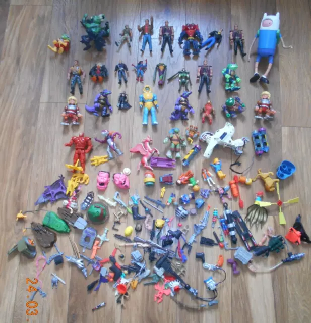 Vintage Retro 1980s/90s Action Figure & Toy Job Lot Bundle & Accessories.