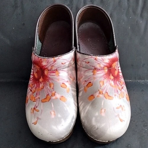WOMENS DANSKO PROFESSIONAL Patent Henna Floral Casual Clog Size 40 9.5 DUC 32.99 PicClick