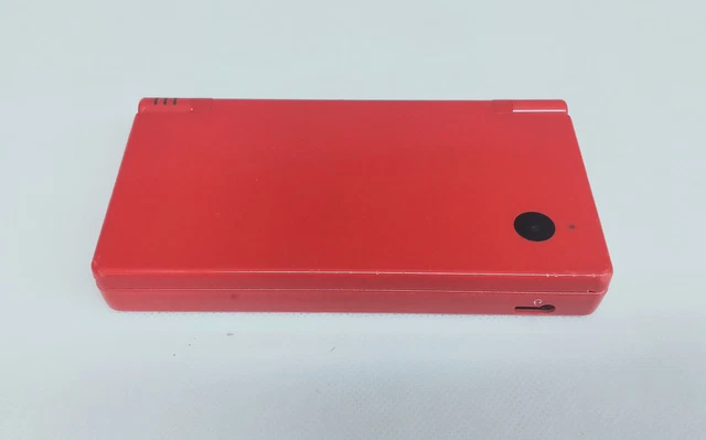 Consola Nintendo DSi roja buen estado sin cargador ni juegos. Funcionando bien