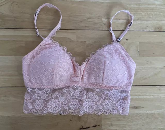 GILLY HICKS HOLLISTER Baby Pink lace bralette size NEVER WORN
