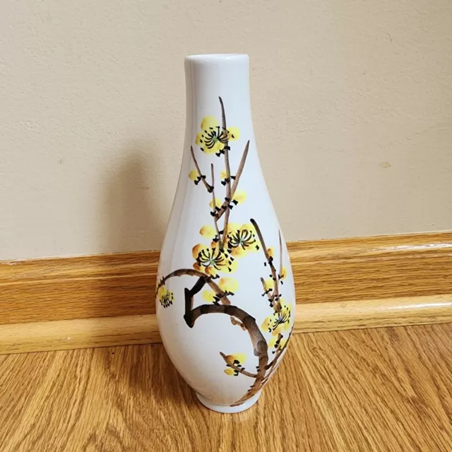 Vintage Asian Porcelain Vase Floral 8.5" Tall