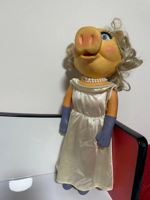 VINTAGE MISS PIGGY MUPPET BENDY TOY, UK, LATE 70'S , Rare Miss piggy Doll