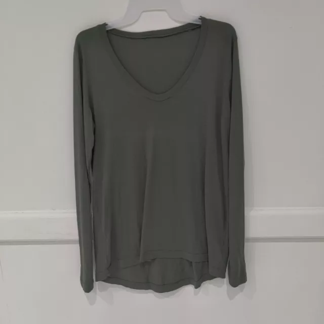 Brand New Splendid Women's Long Sleeve Scoop Neck Tee Size Large Green B222