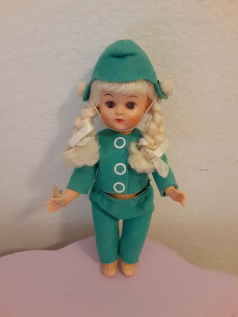 Vintage Unmarked Clone  Ginny  Walker Doll 8"
