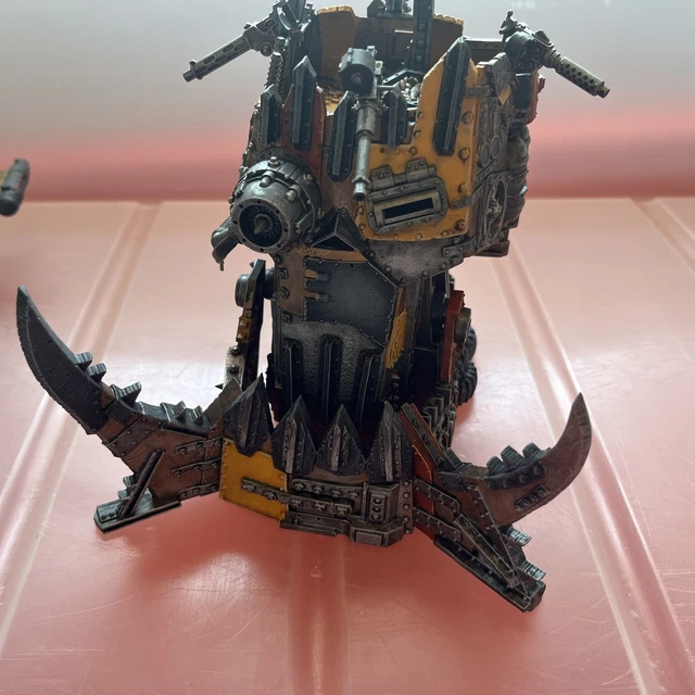 Warhammer 40,000 Orks: Big 'Ed Bossbunka Fortification Model Kit - 27-Part Plastic Miniature - View #10