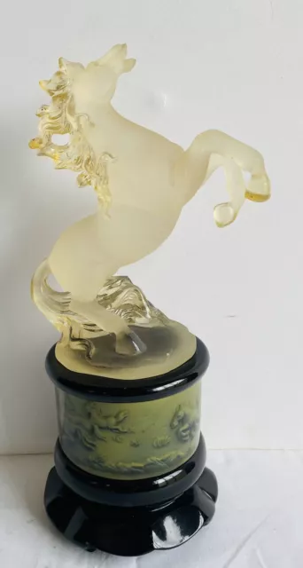 FENG SHUI Talisman 3D Horse Crystal Statue Sculpture Ornament Spinning Base VGC