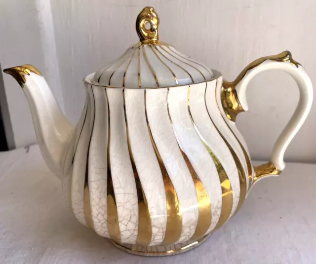 Vintage Sadler Teapot Gold and Cream Ribbed