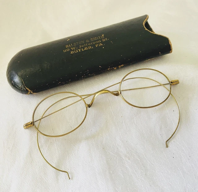 ANTIQUE Gold Tone Franklin Looking Framed Eyeglasses with Case