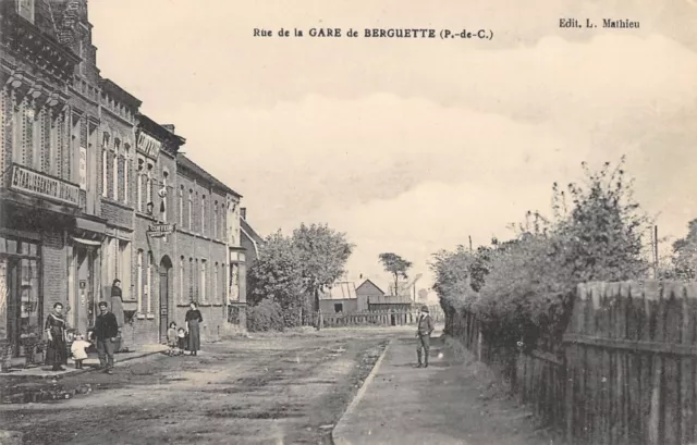 Cpa 62 Rue De La Gare De Berguette