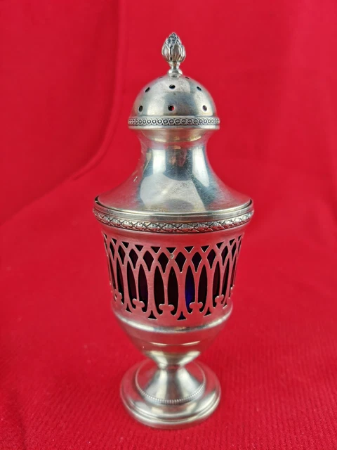 Paire De Saupoudreuses En Argent Massif De Style Louis XV Mi