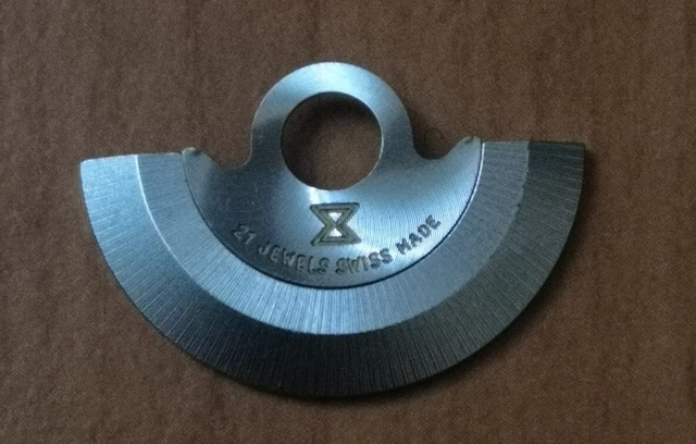 435774_4 435774_4