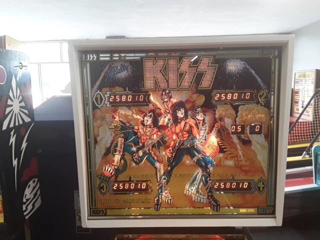 KISS Pinball Machine by Bally