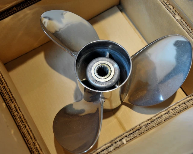 SOLAS 3113-100-05 Stainless Steel Propeller - 3-Blade Outboard/Stern Drive Replacement - View #13