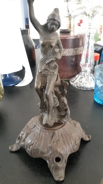 Statuette De Femme En Bronze Bougeoir France Vers 1900