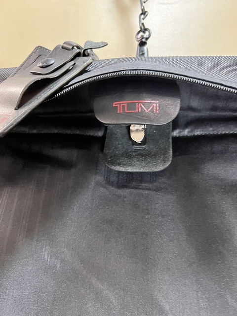 Preowned Tumi Alpha Tri-fold 21” Carry On Garment Bag 22133DH Black Ballistic 8