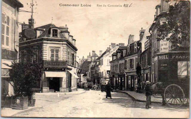 58 COSNE SUR LOIRE - view from rue du commerce.