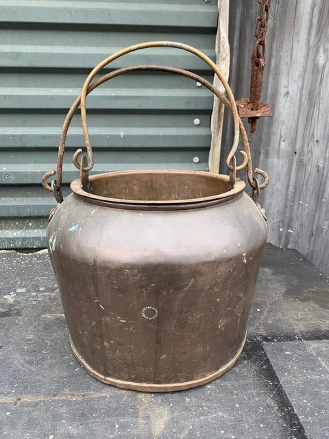 Olla grande antigua de pegamento de cobre de Londres