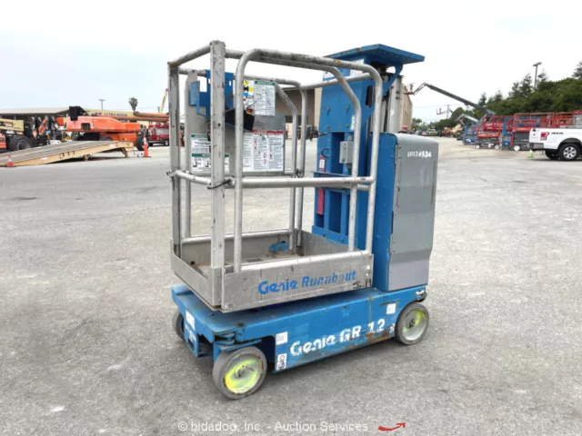 2013 Genie GR-12 12' Electric Vertical Mast Man Lift Personnel Aerial bidadoo
