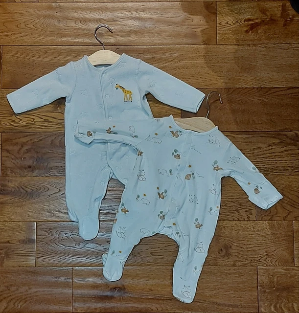 Baby Girls Clothes Bundle Age 0-3 Months Great Condition. 8