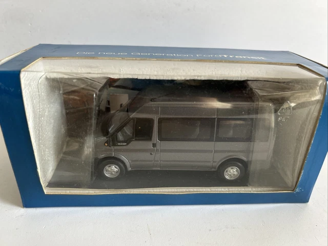LE6444 MINICHAMPS 400081210 Voiture 1/43 Ford Transit Tourneo 2001 rouge EdL