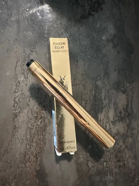 Yves Saint Laurent Touche Eclat Radiant Touch 2.5ml