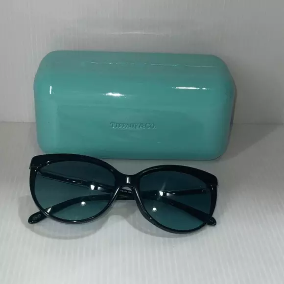 Tiffany woman’s Sunglasses TF 4097 cat eye black frame blue lenses