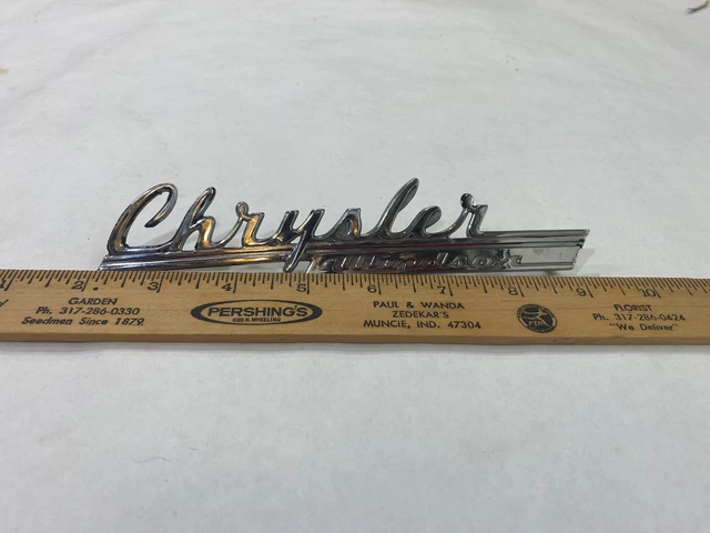 Chrysler Windsor Emblem / Logo