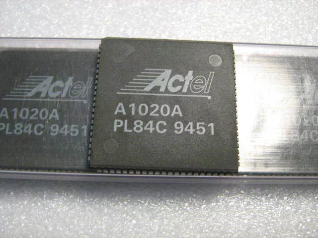 1pcs ACTEL  A1020A-PL84C  Field Programmable Gate Array  (FPGA)   DC:94