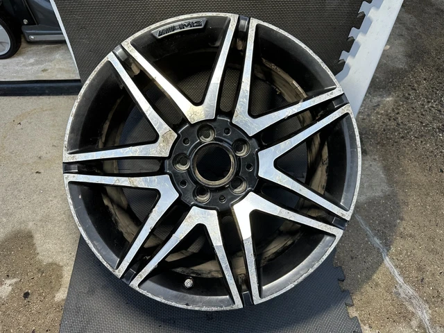 Mercedes C250 C300 C350 2012 2013 2014 2015 18 OEM AMG Rear Wheel Rim