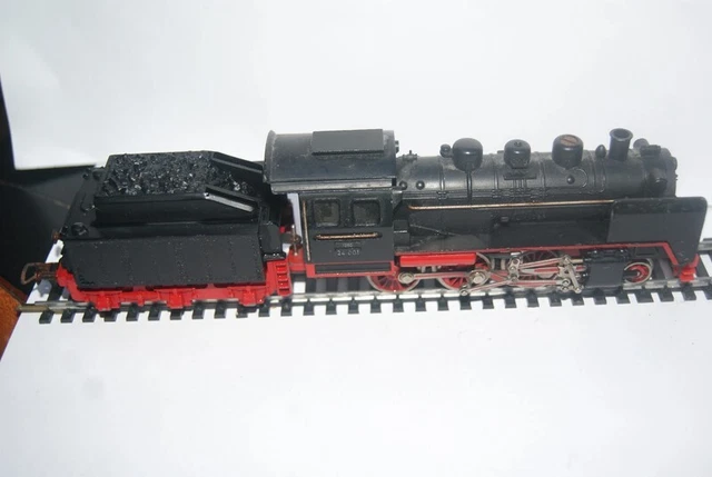 LOCOMOTIVE VAPEUR FLEISCHMANN Ho Type 030. EUR 26,50 - FR