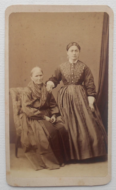 B. Raimondi Pavia Fotografia Cdv Ritratto Ricordo Femminile Figlia E Madre Nonna