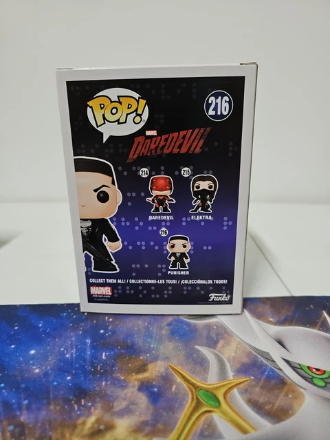 Funko POP! Marvel: PUNISHER (Frank Castle) #216 Netflix's Daredevil w/Protector 3