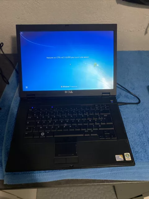 PC Portable Dell Latitude E5500